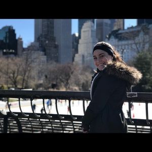 Meet your Posher, Stephanie